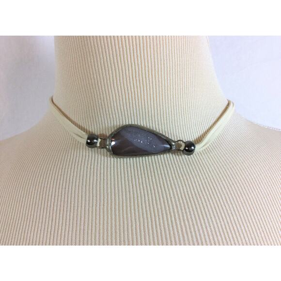 Fabulina Polished Gray Purple Agate Slice Leather Ties Choker Necklace Boho Chic - Picture 1 of 3